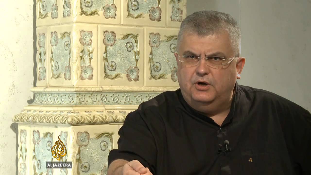 تل الجزيرة: نيناد تشاناك – الجزيرة بلقان