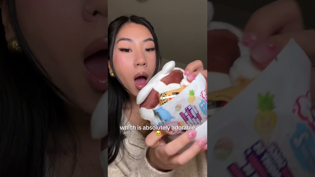 Unboxing the cutest mini Snackles! 🧸