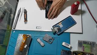 Samsung Mobile Phone Repair: Troubleshooting Tips and Authorized Service Center Guide