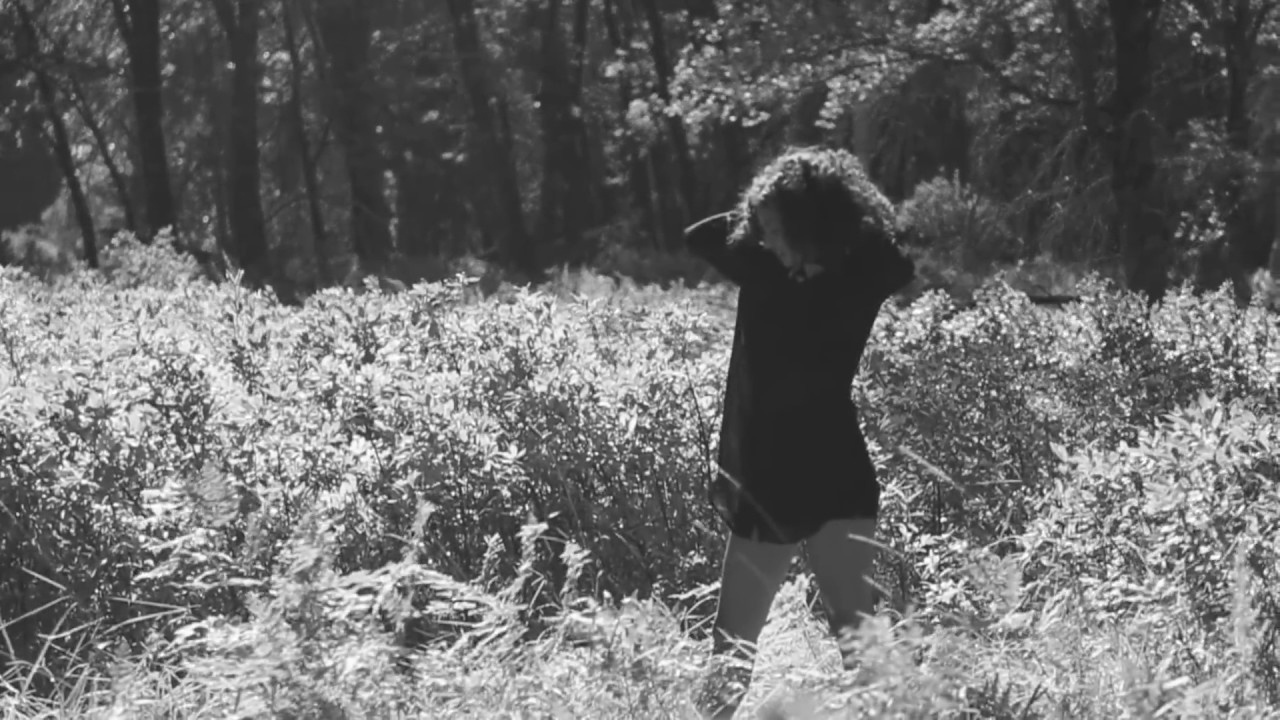 Dana Williams - Keep Me Waiting (Official Music Video)
