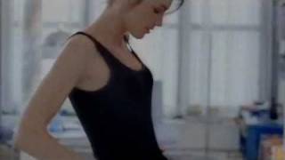 Reze365 Nivea Invisible For Black & White Dezodor Reklám 2011