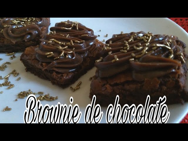BROWNIE DE CHOCOLATE COM BRIGADEIRO RECEITA SUPER FÁCIL