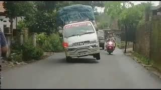 Pick up carry oleng angkat ban