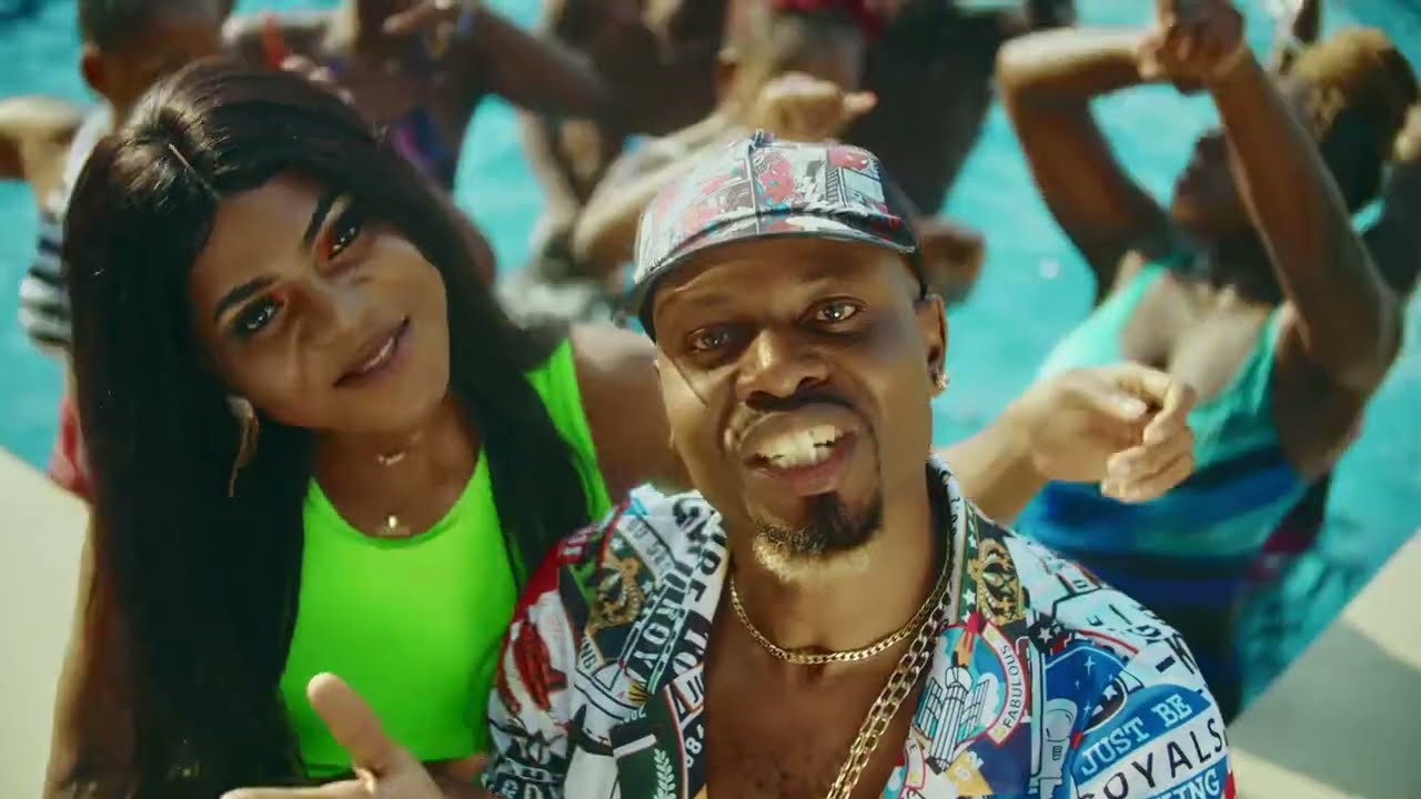 Dans Les Marches - Onthemix Arrangemento le Ndjoundjial ( Clip officiel )