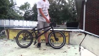 Jake Grelli, Bike Check