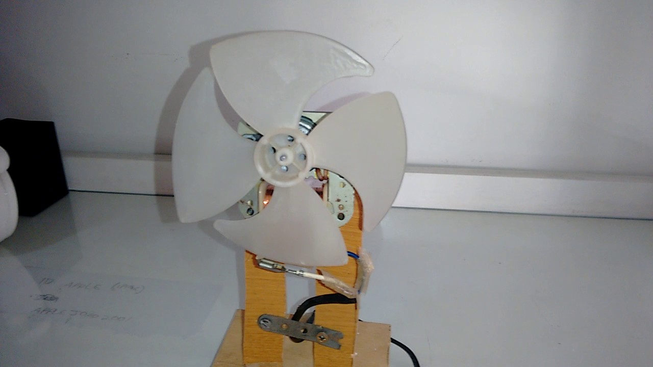 Mini ventilador feito com ventoinha - YouTube