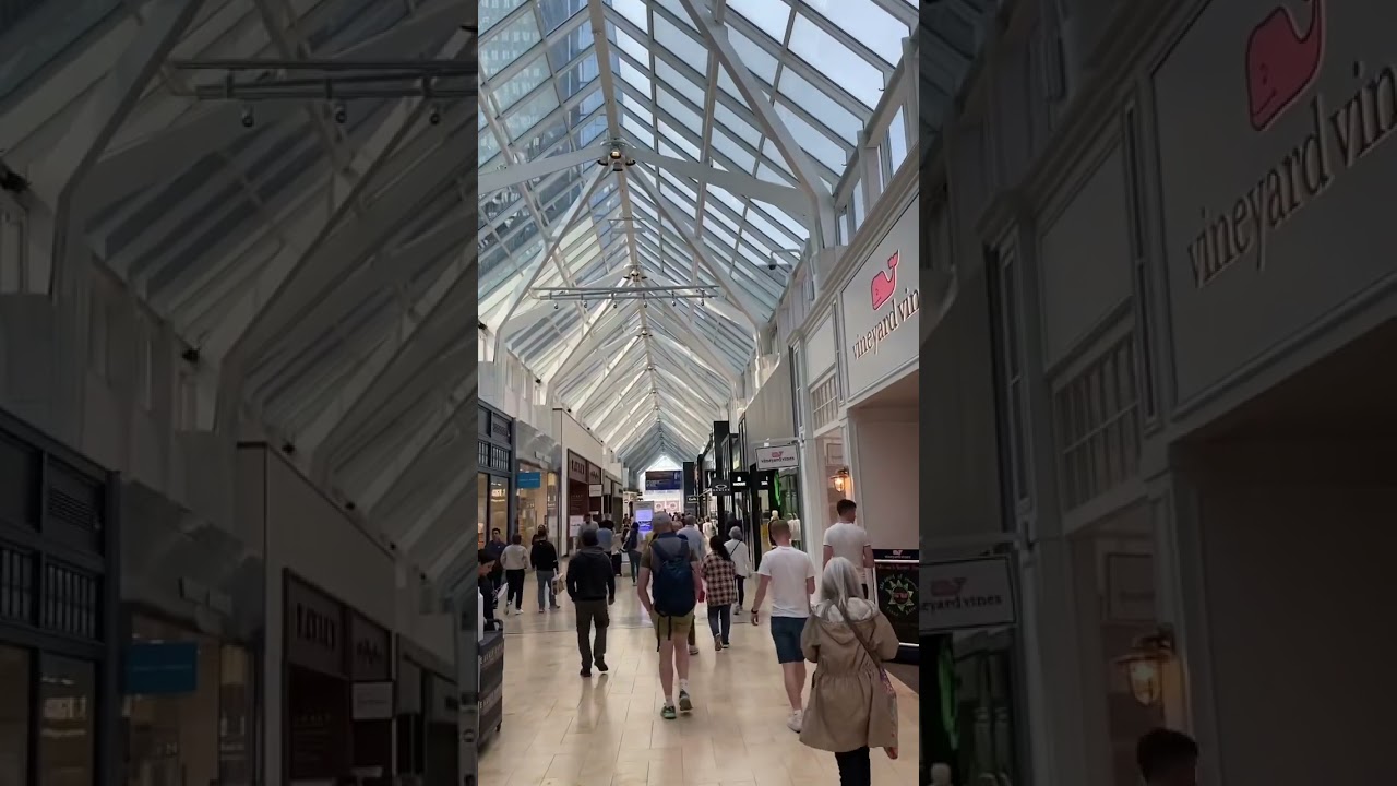 Boston, USA, Prudential center, financial center Mall