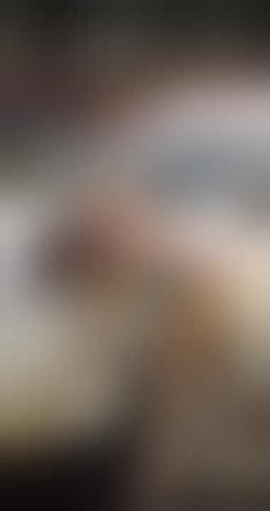 Model Cantik Mencuci Mobil