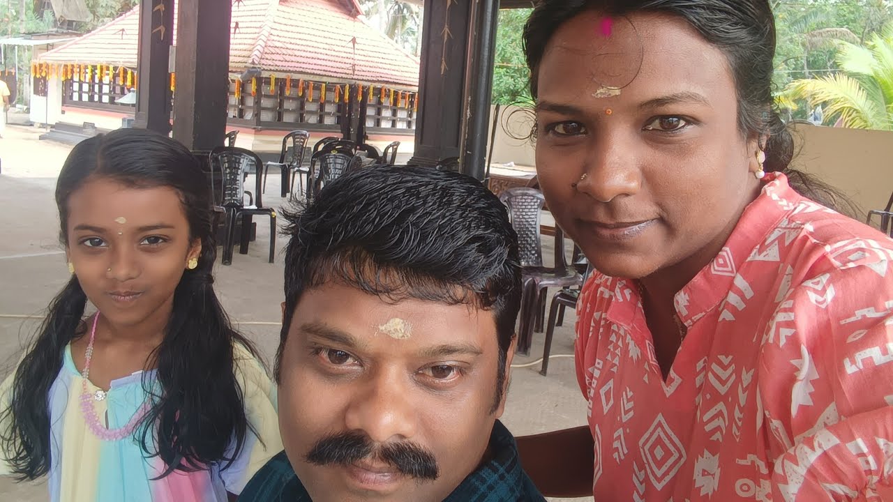 Mithalis world🥰 is live a അടുത്ത വരവും കാത്തു 😒🥰