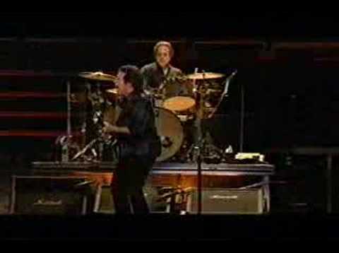 John Fogerty & Bruce Springsteen - Fortunate Son.mpg