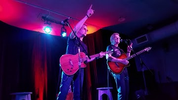 Rik Emmett Lay it on the Line Live