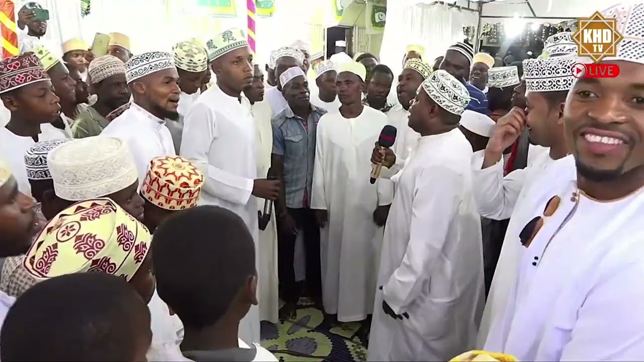 DHIKRI YA ZAWIYA ISHAAT AUSWAFI NNABIYY (S.A.W)  KWENYE VIWANJA VYA KHALID BIN WALID