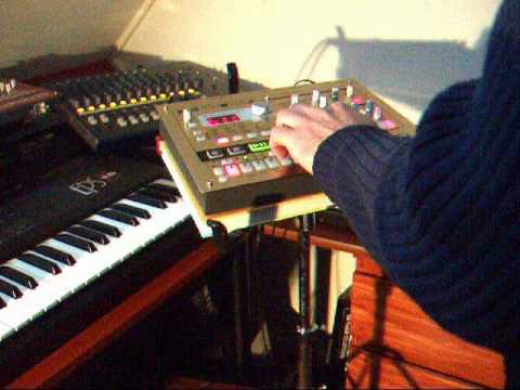 LinnDrum Essential 80s Beats part 2 (Korg Electrib...