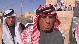'Treat him well', says father of Jordanian pilot captured by ISIL