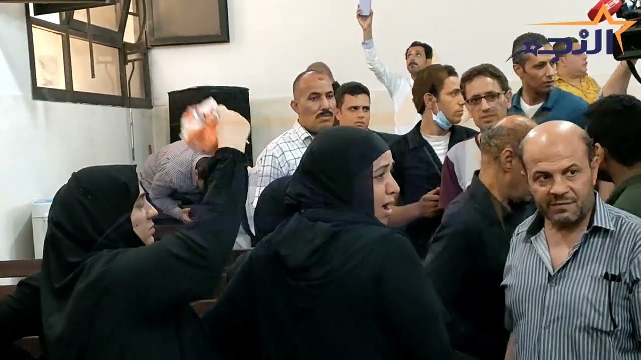 انهيار أسرة الطالبة نيرة أشرف أثناء مرافعة المحامين بالمحكمة