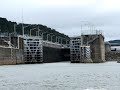 Lock through at Guntersville Dam