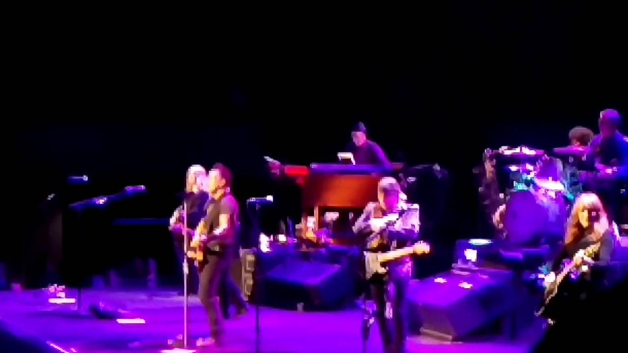 camera iphone 8 plus apk Bruce Springsteen - Badlands