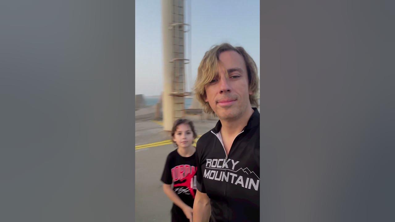 🚴МАКСИМ такой юный, а ГАРИК такой взрослый уже!🚴СамоеНовое от МАКСИМА и ...