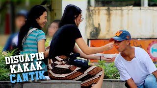 Modus Minta Disuapin Cewek Cantik - Endingnya Bikin Ngakak