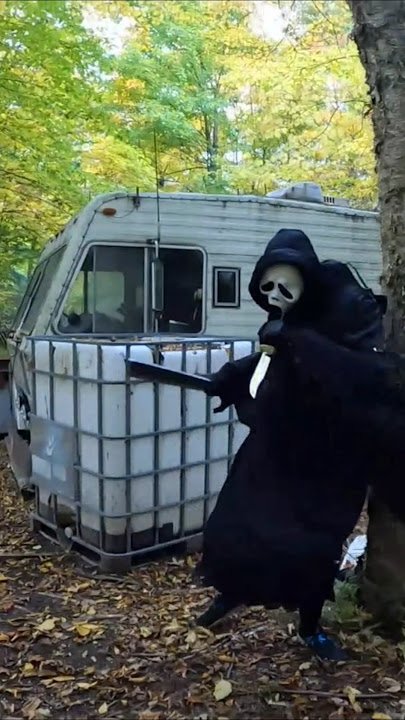 What’s Your Favorite Scary Movie #scream #ghostface #ghost #horror #airsoft #movie #terrifying #run