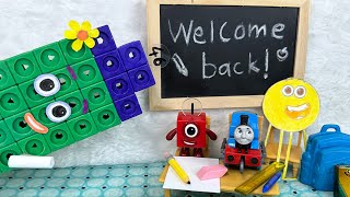 Our Toys Go to School! | Learn Healthy Eating Habits
