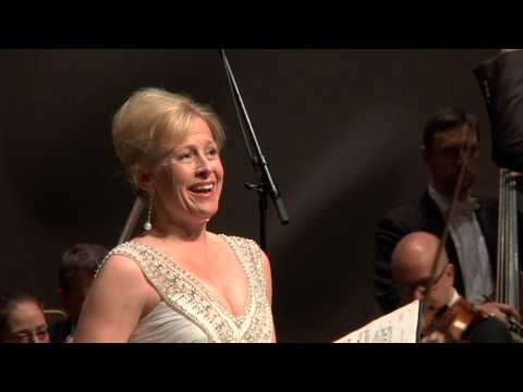 Lisa Larsson - Britten - 1. Fanfare