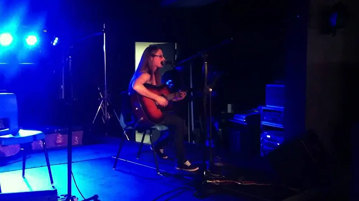 Shana Dunn at Golden X Inn