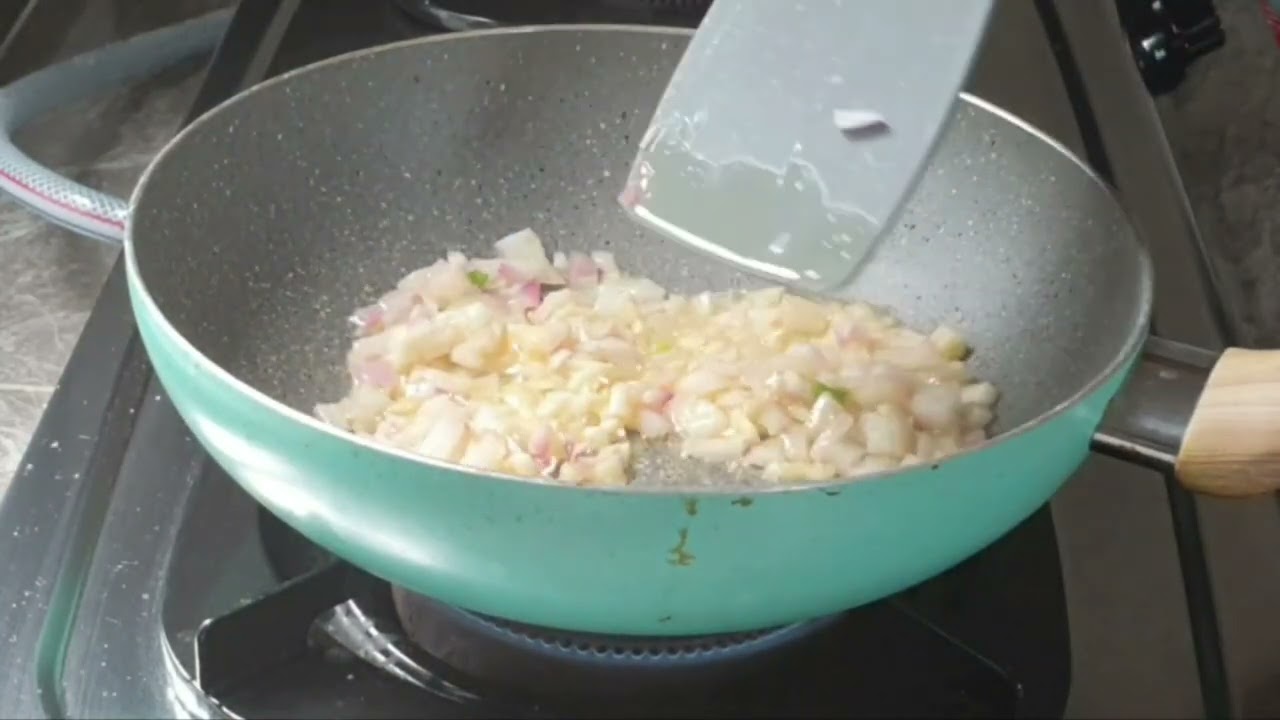 ငါးပုဏ္ဏားဟင်း(paradise threadfin curry)