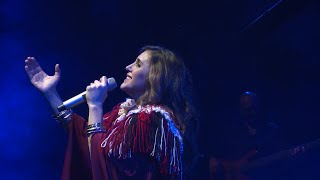 Soledad Pastorutti - Cielo de Mantilla (En Vivo) chords