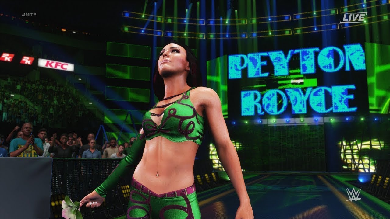 WWE 2K18 EXCLUSIVE - Peyton Royce Entrance