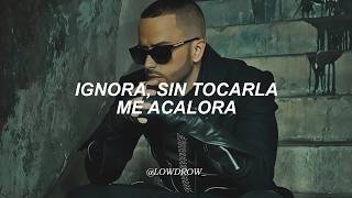 Yandel - Encantadora Letra  ignora sin tocarla me acalora