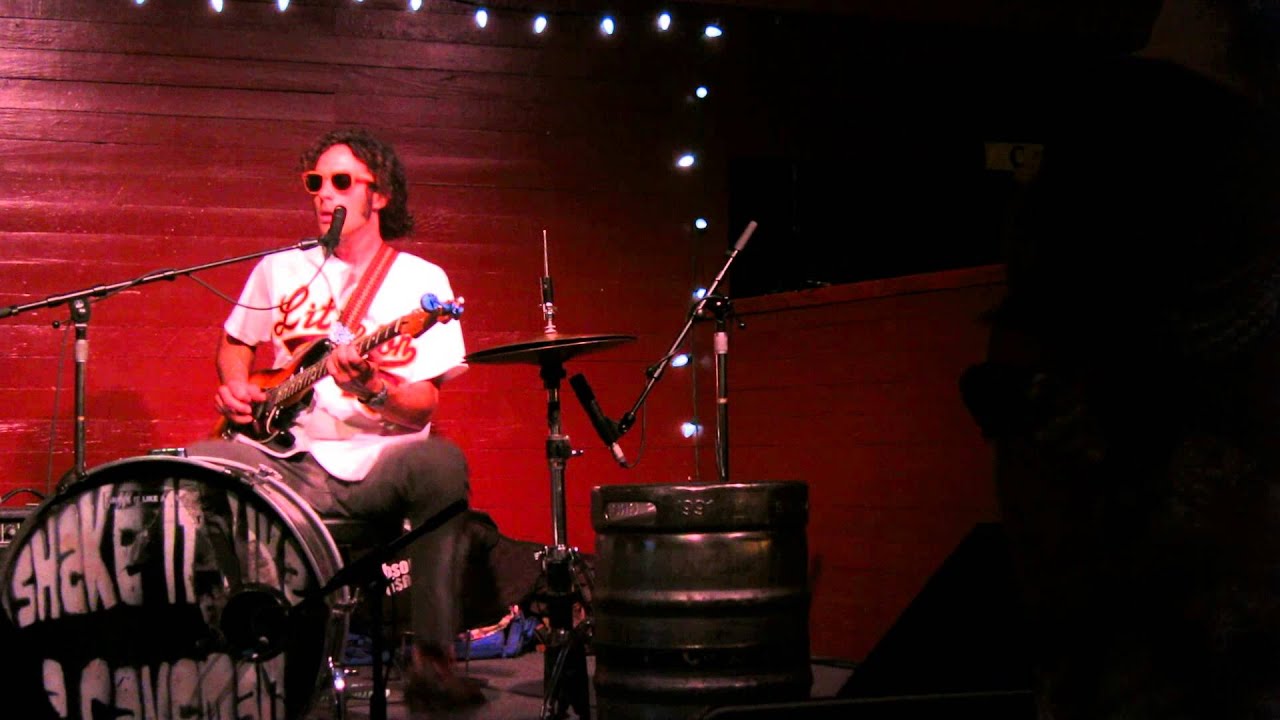 Shake It Like A Caveman Axe And Fiddle Cottage Grove Oregon
