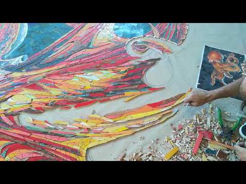 ভিডিও: গ্লাস মোজাইক (61 টি ছবি): একটি গ্রিডে মোজাইক সিরামিক টাইলস, রঙিন কাচের বিকল্প 4 সেমি আকারের