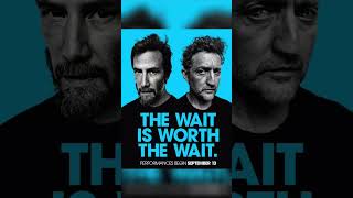 Famous Keanu Reeves  ❤️ with Alex Winter  ❤️ one look behind the scenes 😘.    at the photo shoot 🎥 Wealth