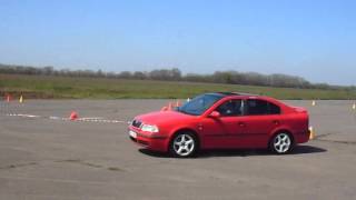 Autoslalom Drnholec 31.4.2016 Škoda Octavia (tunerlada)