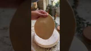 Perfect method to make round roti #tortilla #roundroti #chapati #quickhack #fyp screenshot 3