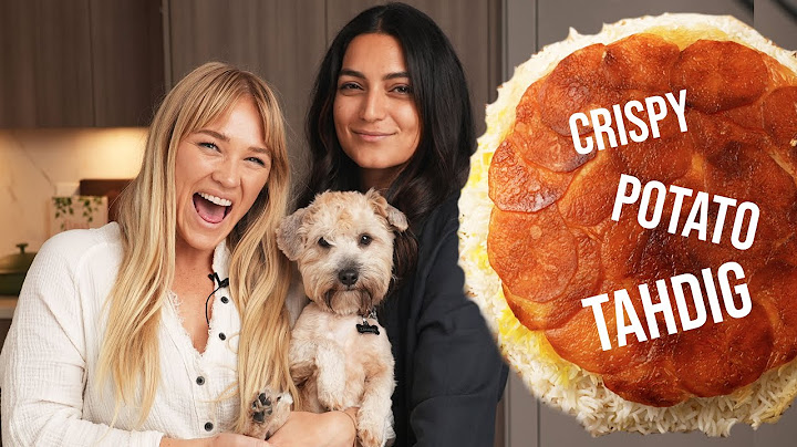 CRISPY POTATO TAHDIG with my girlfriend Zoya | Alix Traeger