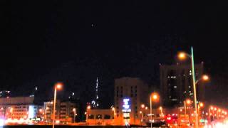 Lightning strikes the Burj Khalifa at 11pm