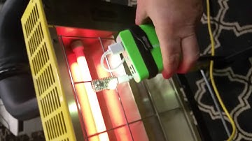 Demo of Trinket Pro LED Thermometer