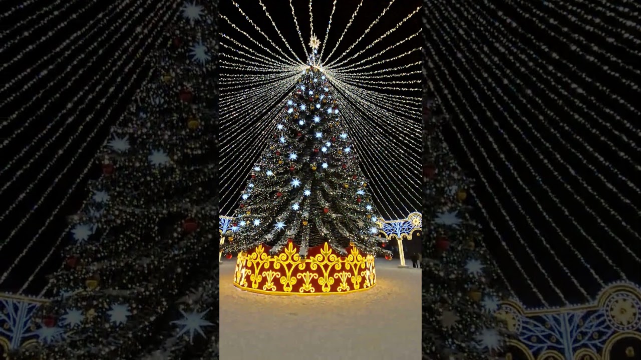 Февральская #зима Сверкающая Майкопская Новогодняя Елка #елочная Ура!!#