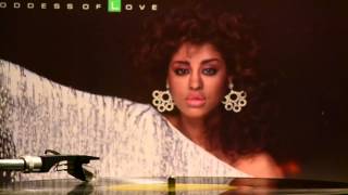 Video thumbnail of "PHYLLIS HYMAN - Hurry Up This Way Again... in Full HD"