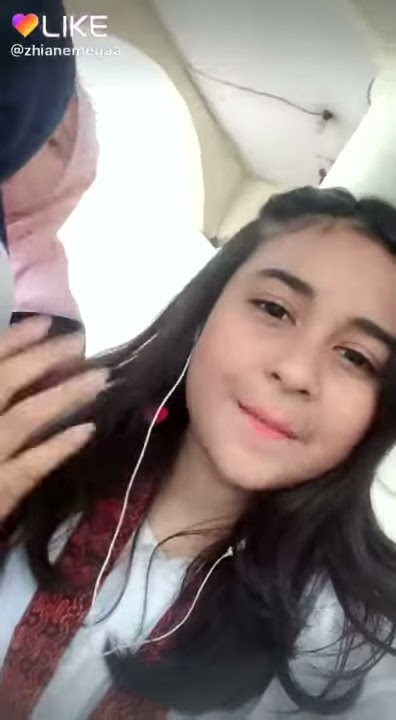 like enak susunya mama mama
