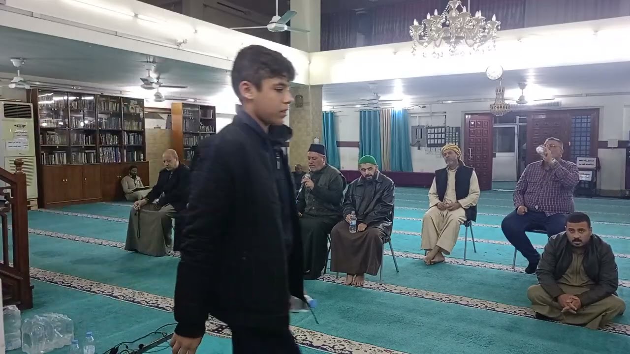 7رقم 4#3#2026 صلاه تراويح في شهر رمضان يوم 15جامع عرفات كان أمام الصلاةدكتور حيدر هادي العودة رفاعي