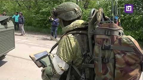 Robot minesweeper in Mariupol