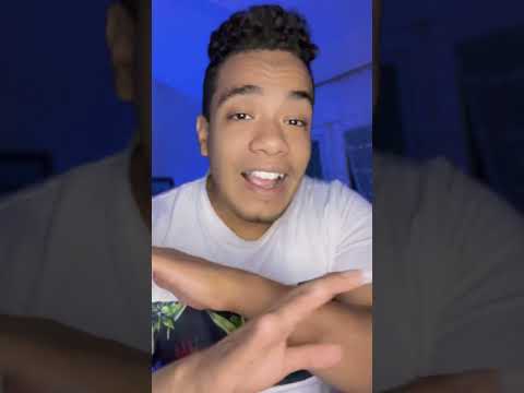 لحظه سقوط ويجز من المسرح