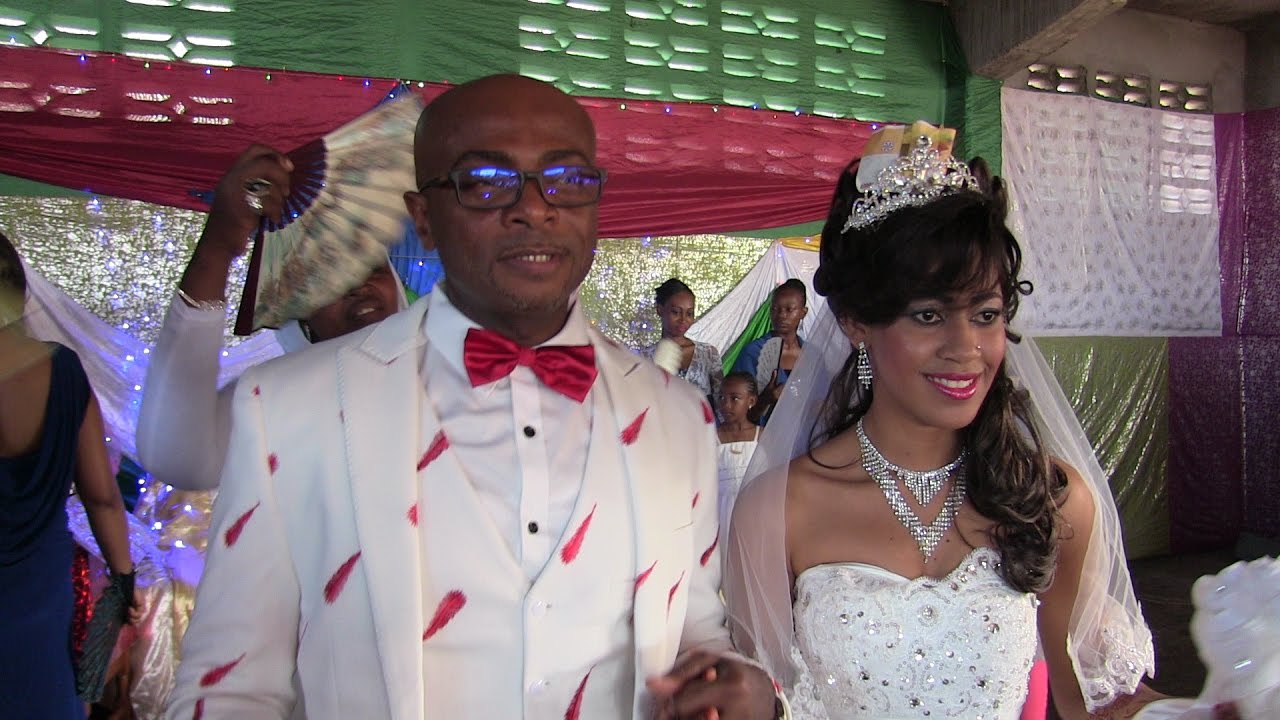 OUKOUMBI CHAMSOUDINE et CHARIFA  OUELLAH MITSAMIOULI