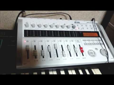 シンセサイザー CASIO CZ 1 に KORG AX3G でデモ演奏