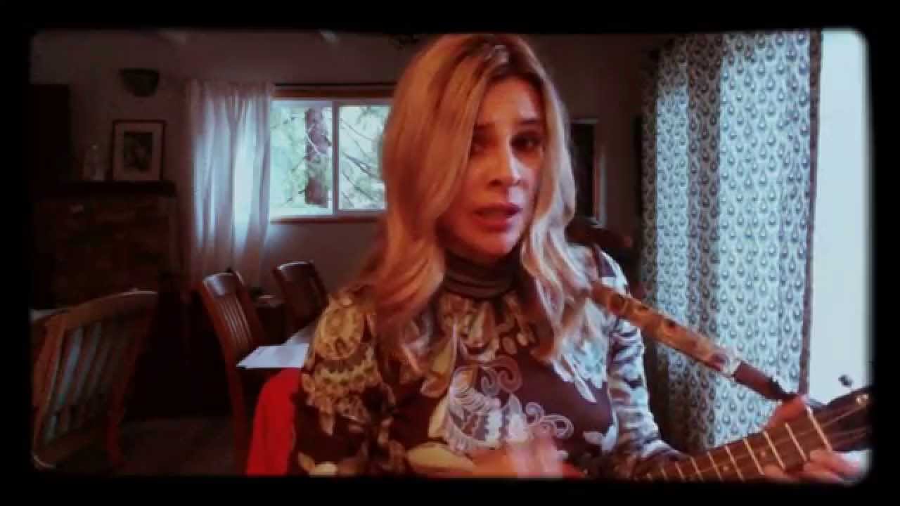 J'ai Deux Amours - ukulele cover - Josephine Baker