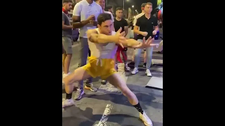 Punch machine never stood a chance 😂 - DayDayNews