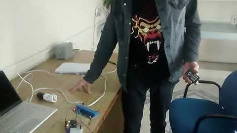 Arduino Relevador + Sensor Infrarrojo